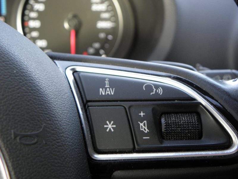 AUDI A3 SPORTBACK 1.6 TDI 110 CH AMBITION LUXE S-TRONIC 7 / 5 CH 2015