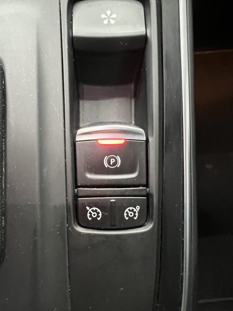 Renault Scenic IV 1.7 dCi 120Ch - 105 000 KM - Boite automatique - Entretien complet - Attelage