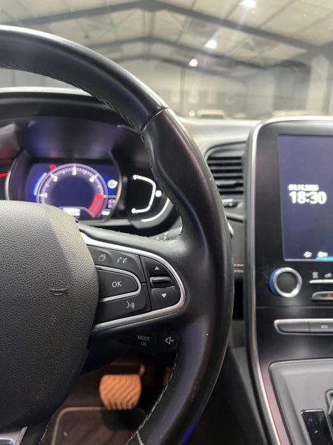 Renault Scenic IV 1.7 dCi 120Ch - 105 000 KM - Boite automatique - Entretien complet - Attelage