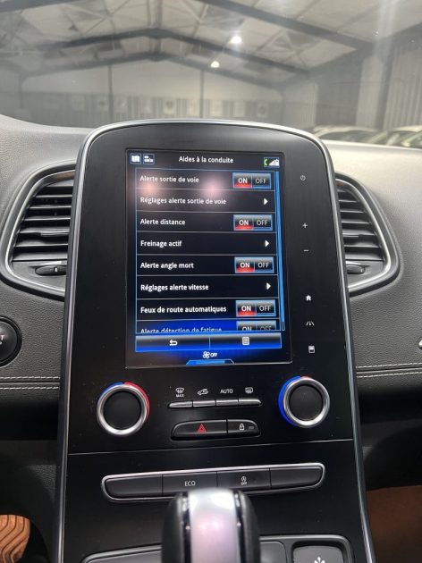 Renault Scenic IV 1.7 dCi 120Ch - 105 000 KM - Boite automatique - Entretien complet - Attelage