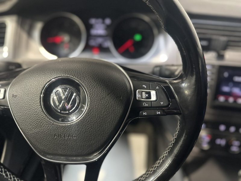 VOLKSWAGEN GOLF VII 2.0 TDI 150ch Lounge DSG6