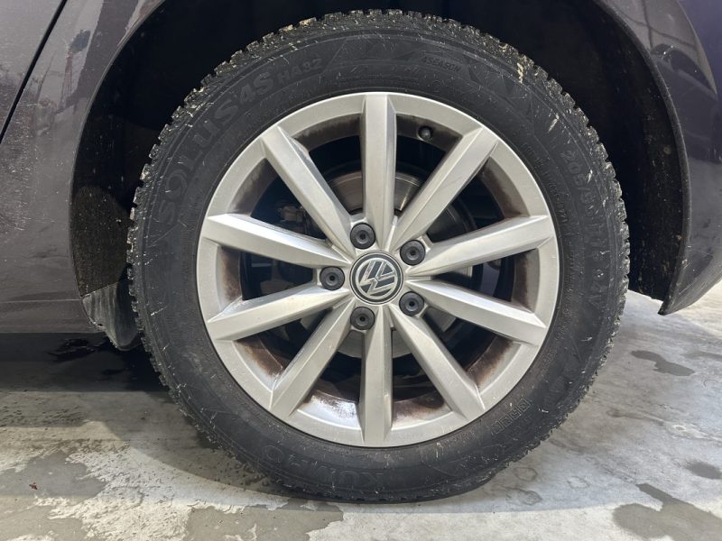 VOLKSWAGEN GOLF VII 2.0 TDI 150ch Lounge DSG6