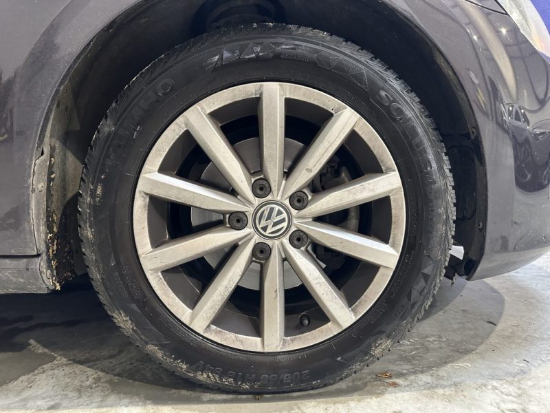 VOLKSWAGEN GOLF VII 2.0 TDI 150ch Lounge DSG6