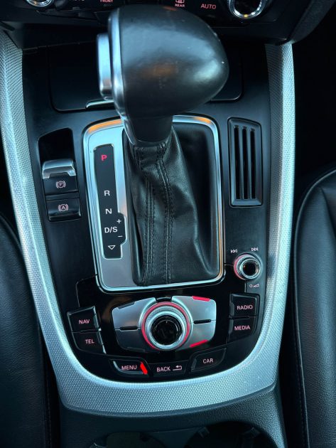 AUDI Q5 2.0 TDI 177 ch Avus Quattro S-Tronic7