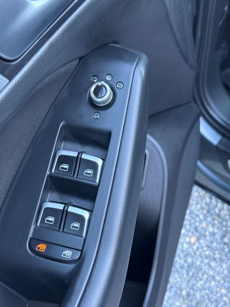 AUDI Q5 2.0 TDI 177 ch Avus Quattro S-Tronic7