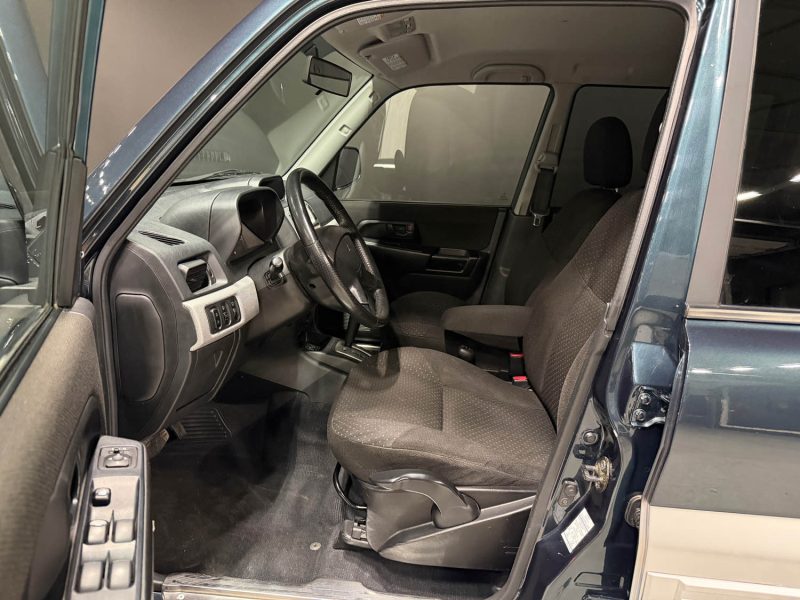 MITSUBISHI PAJERO 2.0 GDI PININ INTENSE AUTOMATIK 2000 2005