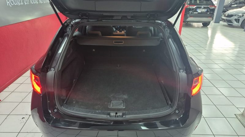 TOYOTA COROLLA  TOURING SPORTS 122CV DYNAMIC BUSINESS/1 ERE MAIN/TVA RECUP 2023