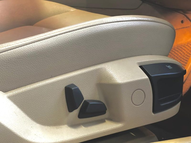 *DEPOT VENTE* BMW SERIE 5 530DA XDRIVE 258CH CONFORT 