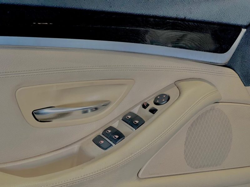 *DEPOT VENTE* BMW SERIE 5 530DA XDRIVE 258CH CONFORT 