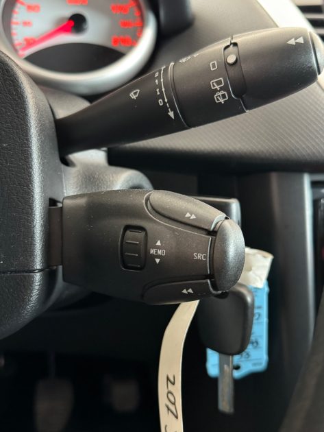 Peugeot 207 1.4 TU 75ch - 52.450 km - Entretien ok - Révisée - CT ok - Garantie 1an