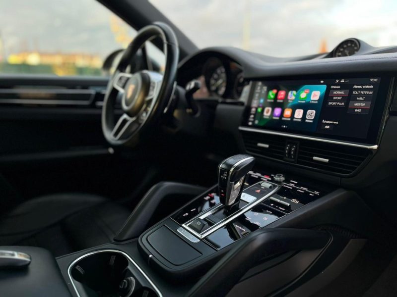 Porsche Cayenne 3.0 V6 462ch E-Hybrid • 2019 • Full Options 