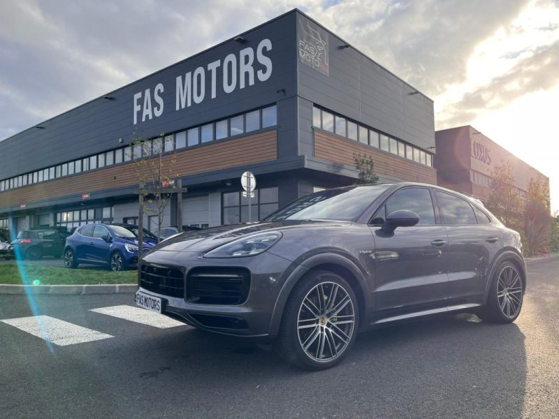 Porsche Cayenne 3.0 V6 462ch E-Hybrid • 2019 • Full Options