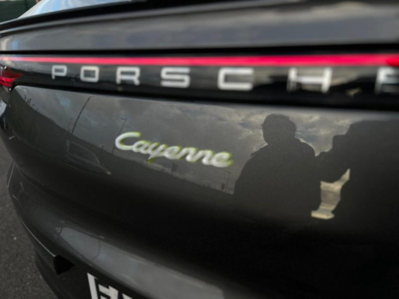 Porsche Cayenne 3.0 V6 462ch E-Hybrid • 2019 • Full Options 