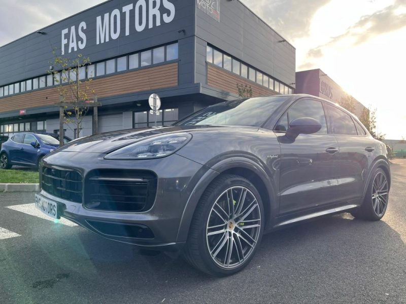 Porsche Cayenne 3.0 V6 462ch E-Hybrid • 2019 • Full Options 
