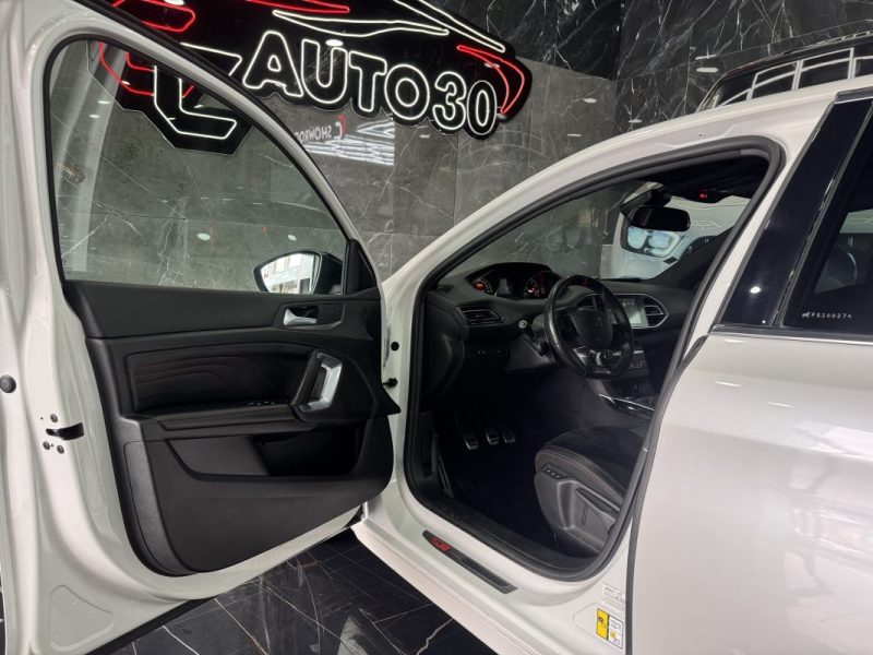 PEUGEOT 308 II 1.6 GTI (272CV) 2015