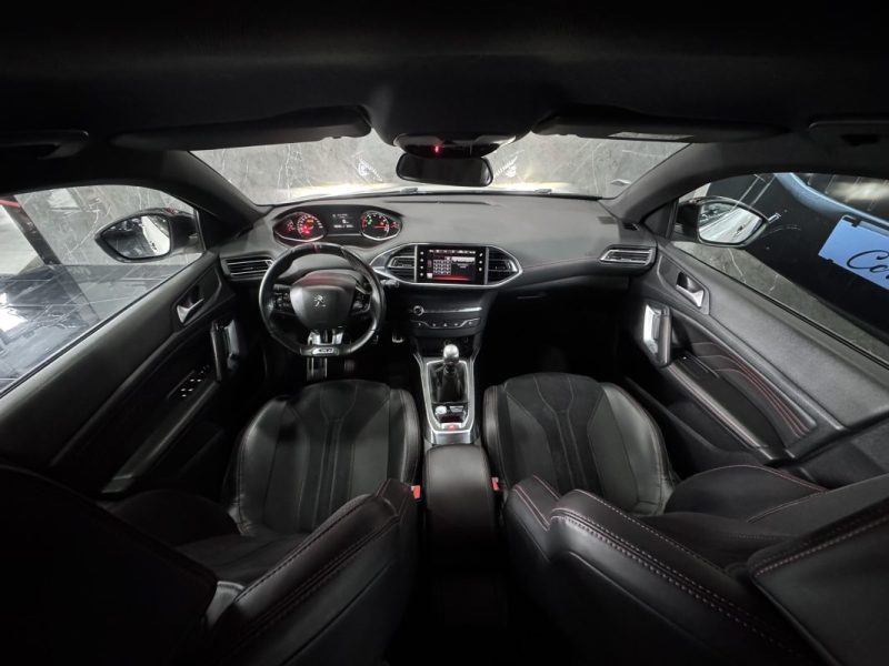 PEUGEOT 308 II 1.6 GTI (272CV) 2015