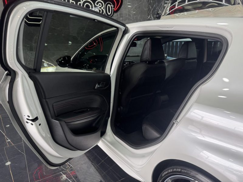 PEUGEOT 308 II 1.6 GTI (272CV) 2015