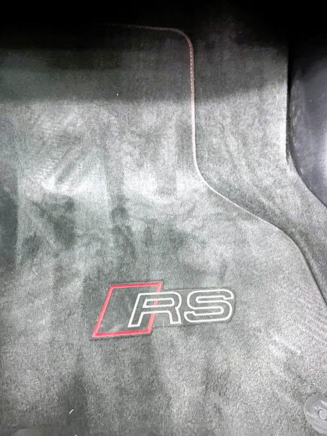 superbe audi rs3 2.5 TFSI 400CH quattro s tronic 7 garantie 12 mois