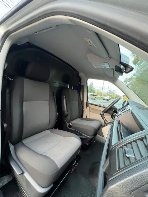 VOLKSWAGEN TRANSPORTER TRANSPORTER FGN TOLE L1H1 2.0 TDI 102 BUSINESS LINE 2019