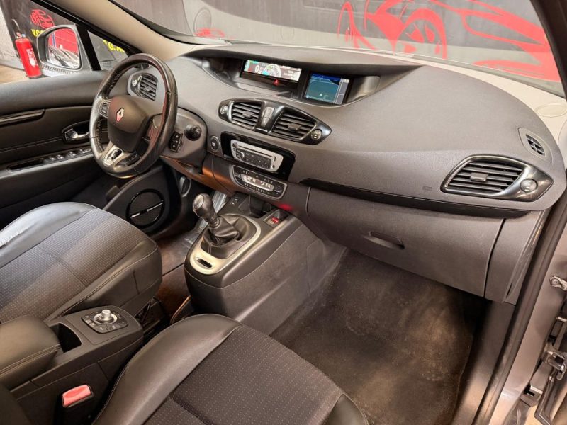 RENAULT SCENIC 3 1.6 dCi 130 Bose 