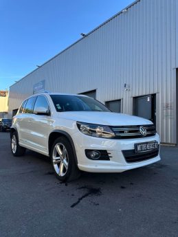 VOLKSWAGEN TIGUAN 2.0 TDI 140CH BLUEMOTION R-LINE  CARAT 