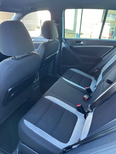 VOLKSWAGEN TIGUAN 2.0 TDI 140CH BLUEMOTION R-LINE  CARAT 
