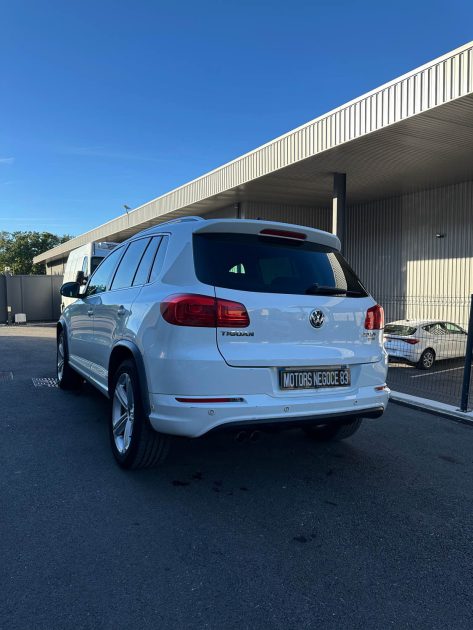 VOLKSWAGEN TIGUAN 2.0 TDI 140CH BLUEMOTION R-LINE  CARAT 