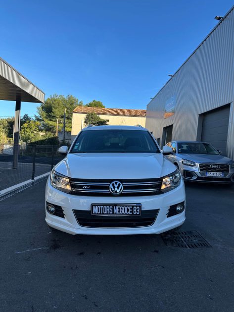VOLKSWAGEN TIGUAN 2.0 TDI 140CH BLUEMOTION R-LINE  CARAT 