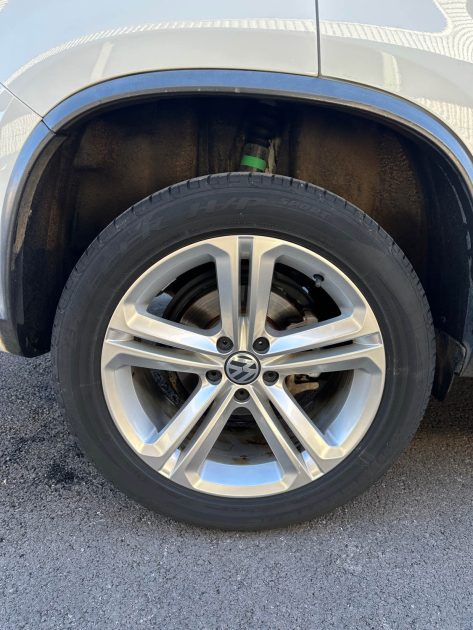 VOLKSWAGEN TIGUAN 2.0 TDI 140CH BLUEMOTION R-LINE  CARAT 