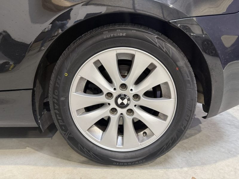 BMW SERIE 1 118I E87 LCI 143CH PACK M BVA / Suivi complet / Chaine neuve