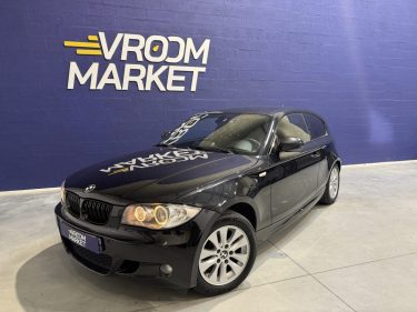 BMW SERIE 1 118I E87 LCI 143CH PACK M BVA / Suivi complet / Chaine neuve