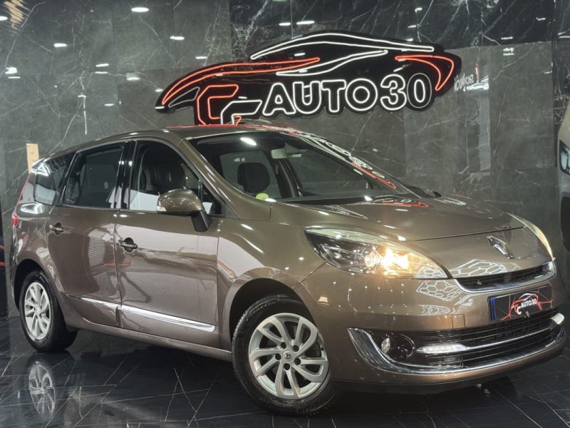 RENAULT SCENICIII 1.5 DCI 110CH FAP BOSE 7 PLACES 2012