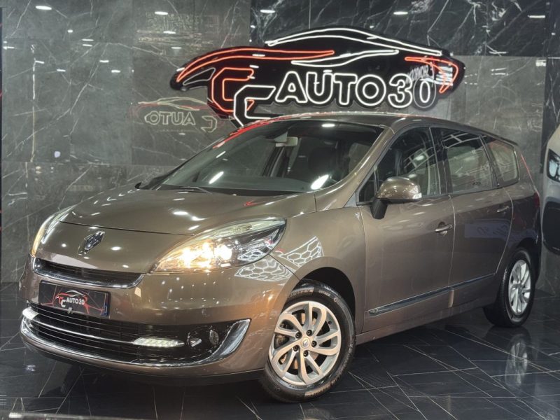 RENAULT SCENICIII 1.5 DCI 110CH FAP BOSE 7 PLACES 2012