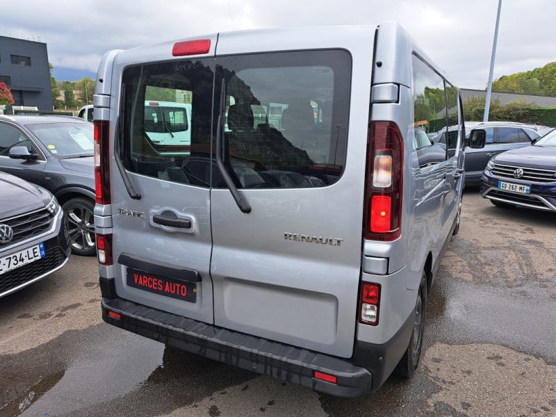 RENAULT TRAFIC L2 2.0 DCI 150 CV 9 PLACES TVA RECUPERABLE 2023