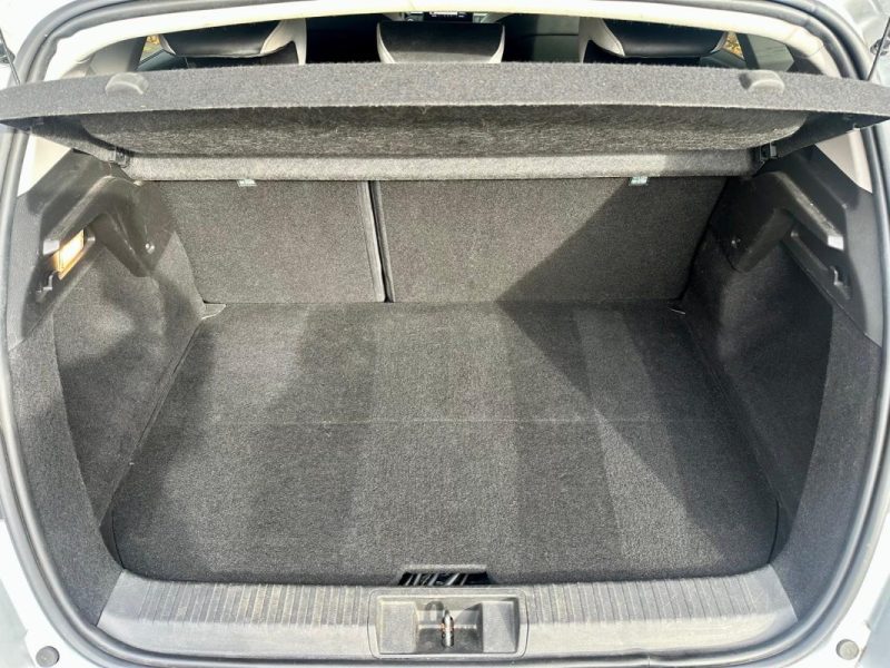 RENAULT CAPTUR 1.6 E-TECH HYBRIDE RECHARGEABLE 160 INTENS **1ÈRE MAIN** 