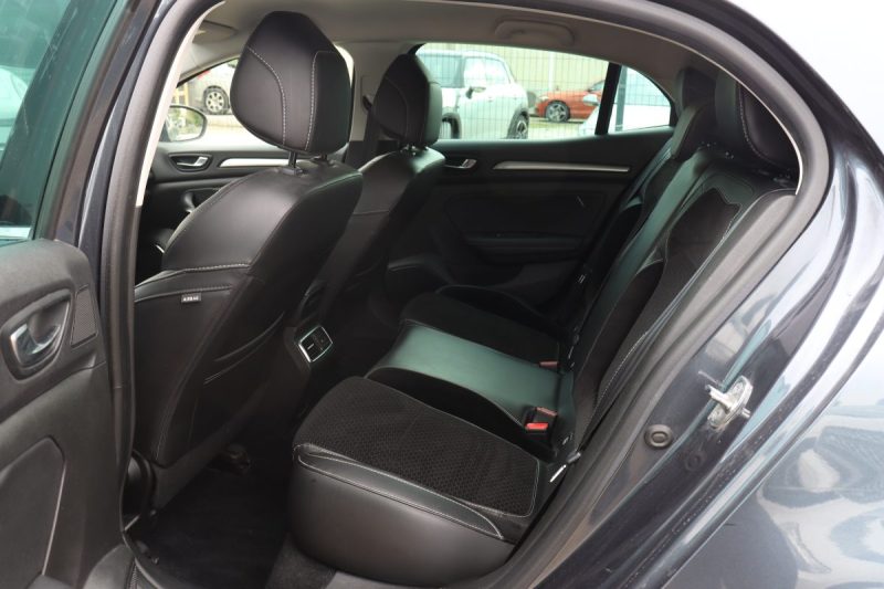 RENAULT MEGANE IV 1.2 TCE 130 ENERGY INTENS EDC