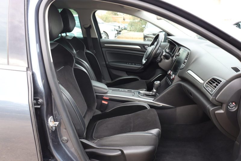 RENAULT MEGANE IV 1.2 TCE 130 ENERGY INTENS EDC