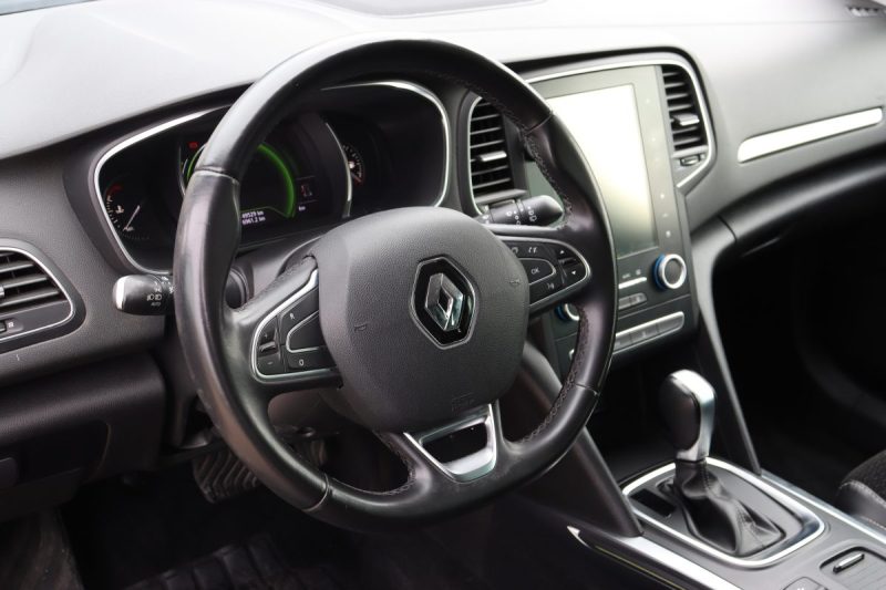 RENAULT MEGANE IV 1.2 TCE 130 ENERGY INTENS EDC