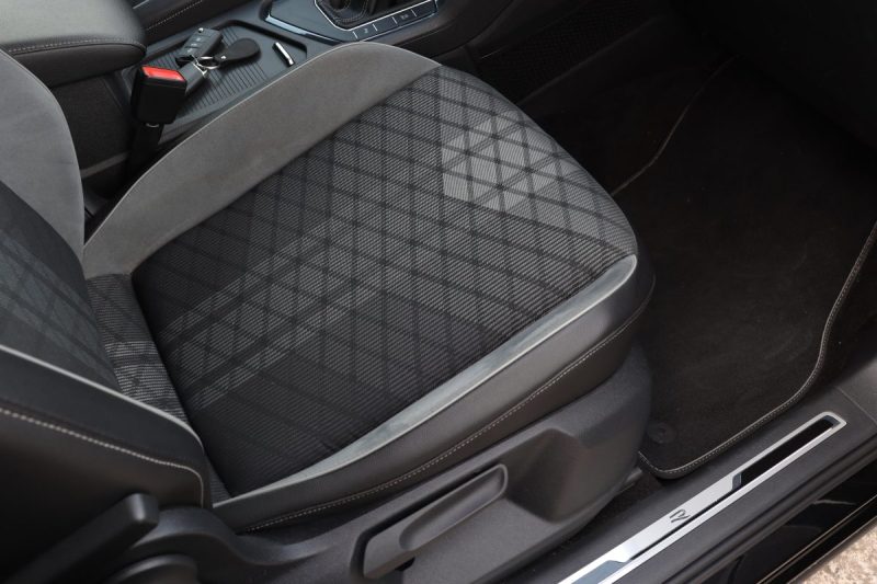 VOLKSWAGEN TIGUAN II (2) 1.5 TSI 150 8CV R-LINE DSG7 