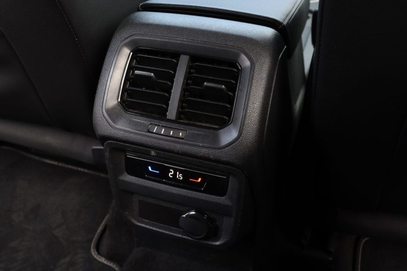 VOLKSWAGEN TIGUAN II (2) 1.5 TSI 150 8CV R-LINE DSG7 