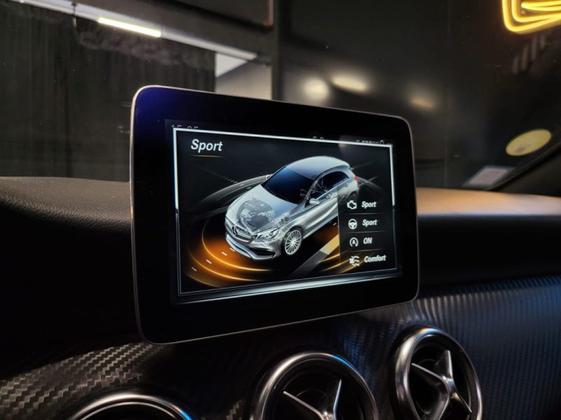 MERCEDES CLASSE A 200 D 7G-DCT FASCINATION PACK AMG / TOIT OUVRANT + SHADOW LINE /