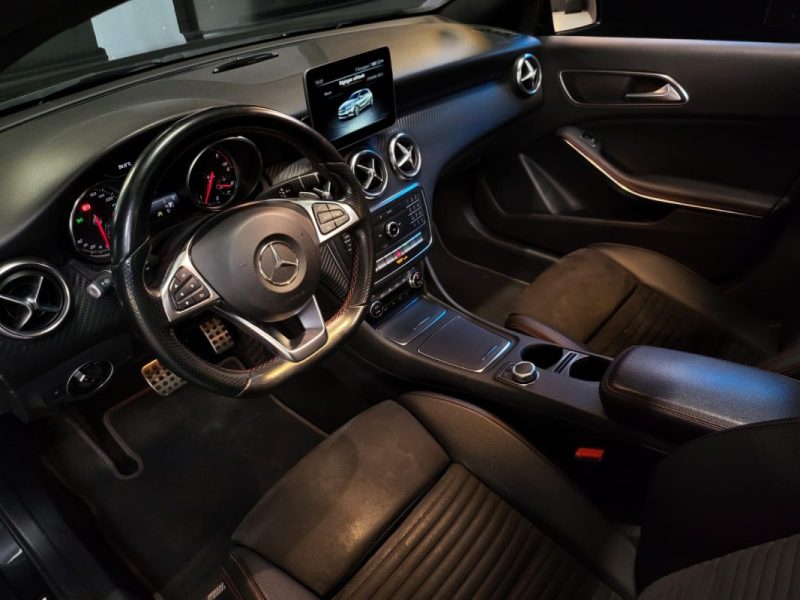 MERCEDES CLASSE A 200 D 7G-DCT FASCINATION PACK AMG / TOIT OUVRANT + SHADOW Line/