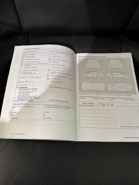 Volkswagen Tiguan - Version Carat - 2.0 TDI 110 ch - Très propre - Gris - Garantie 1an