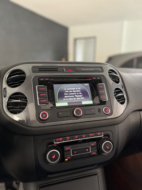 Volkswagen Tiguan - Version Carat - 2.0 TDI 110 ch - Très propre - Gris - Garantie 1an