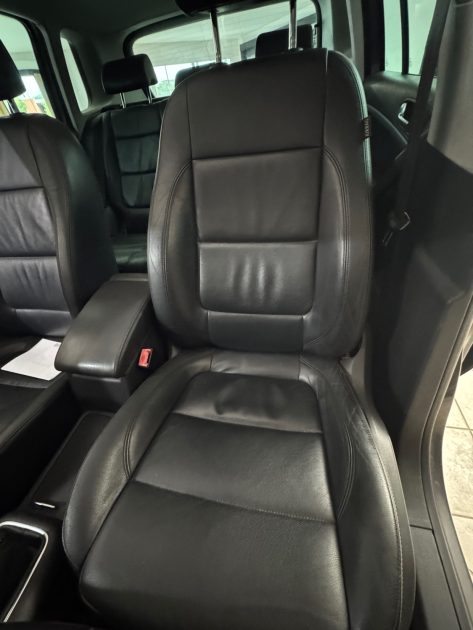 Volkswagen Tiguan - Version Carat - 2.0 TDI 110 ch - Très propre - Gris - Garantie 1an