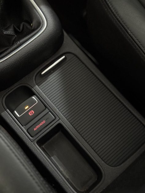 Volkswagen Tiguan - Version Carat - 2.0 TDI 110 ch - Très propre - Gris - Garantie 1an