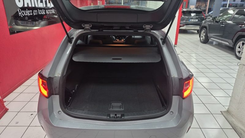 TOYOTA COROLLA TOURING SPORTS 122CV DYNAMIC BUSINESS/1 ERE MAIN/TVA RECUP 2022