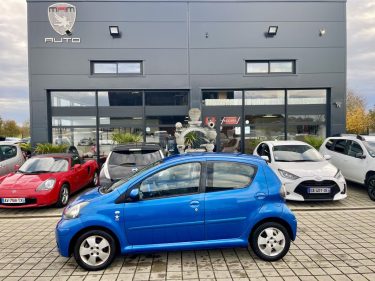TOYOTA AYGO 1.0I VVT-I VIRGIN RADIO 2009