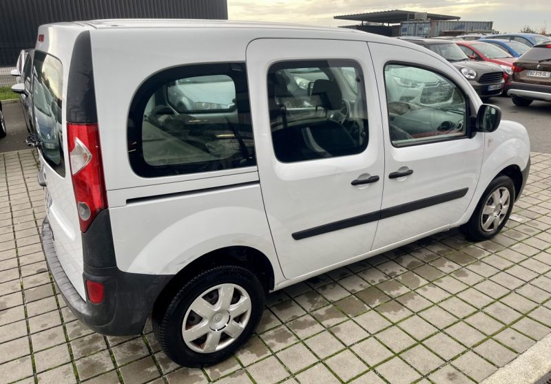 RENAULT KANGOO II 1.5 DCI 75CH FAP ACCESS 4P ECO2 AUTHENTIQUE EURO 5  2011