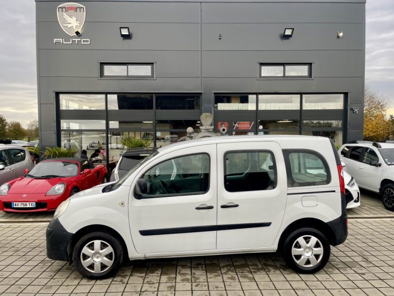 RENAULT KANGOO II 1.5 DCI 75CH FAP ACCESS 4P ECO2 AUTHENTIQUE EURO 5  2011